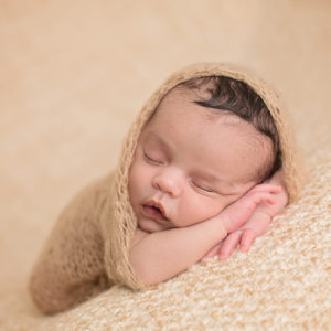 Newborn photographer in Garner, NC
